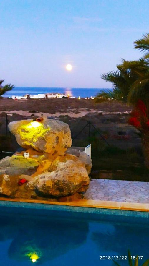Alojamiento Mar Y Montana Guest House Алмерия Екстериор снимка