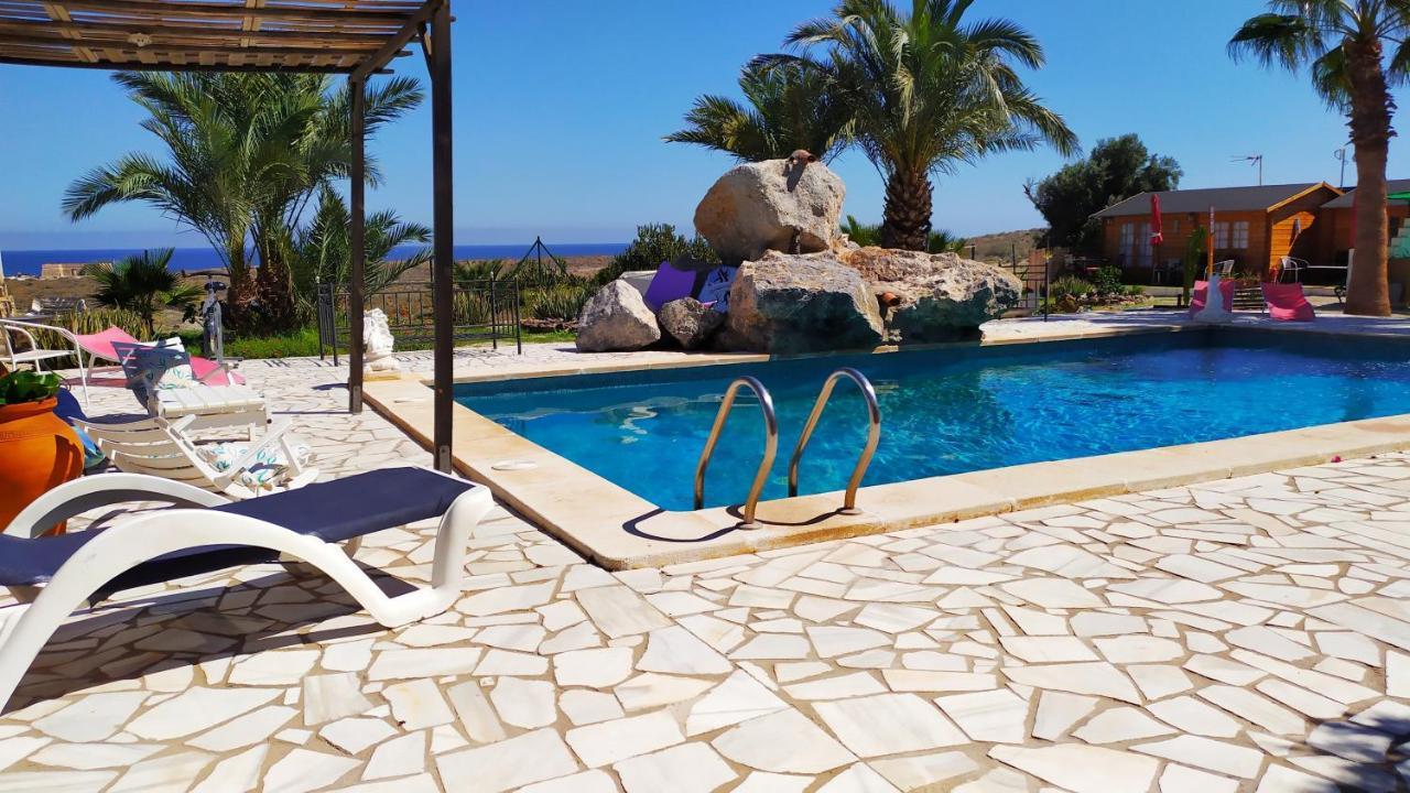 Alojamiento Mar Y Montana Guest House Алмерия Екстериор снимка